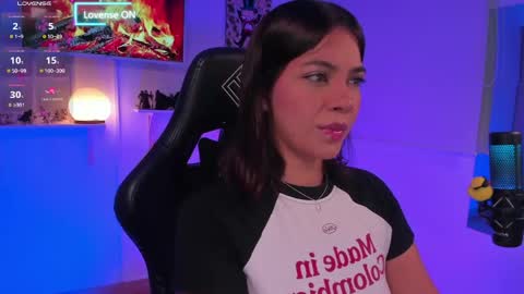 Julieta  online show from April 2026 11:01:01 AM