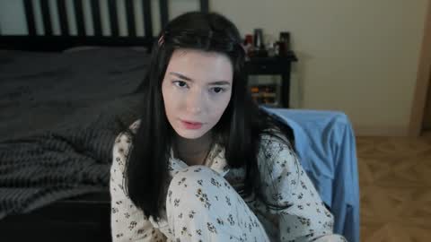 Julieta or Jully online show from December 2024 10:02:02 PM