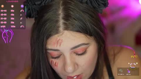 J U L I E T online show from October 2025 04:11:01 PM