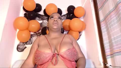 Julieth Brown online show from November 2025 08:22:02 PM