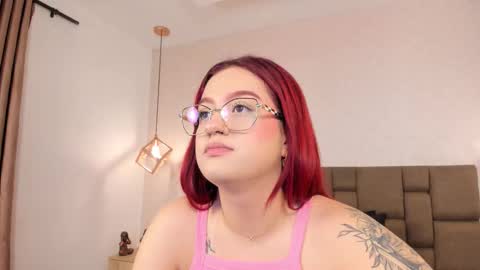 Snapshot of julieth_rojas chatting on February 2026 04:05:02 AM julieth_rojas online show from February 2026 04:05:02 AM