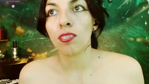 Snapshot of julieth_sex1 chatting on May 2026 09:44:02 PM online show from May 2026 09:44:02 PM