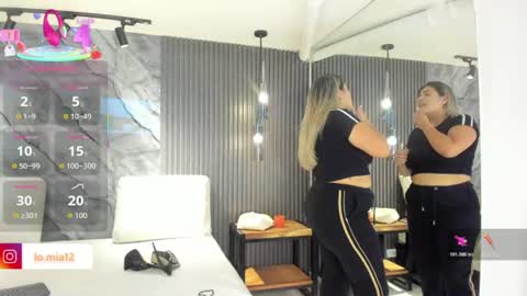 Snapshot of julietha_taylor chatting on June 2026 02:14:01 AM Julietha online show from June 2026 02:14:01 AM