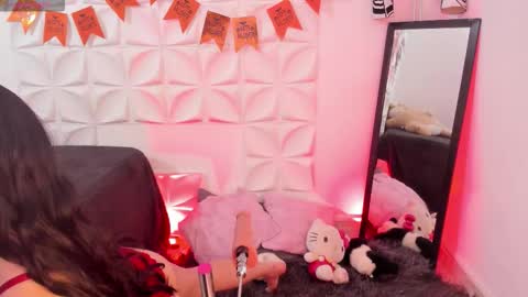 Julieth online show from October 2025 08:32:01 PM