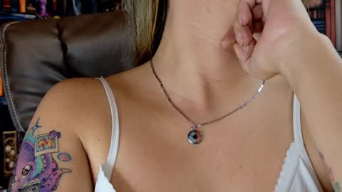 Julietta Jackson online show from January 2025 08:10:01 PM