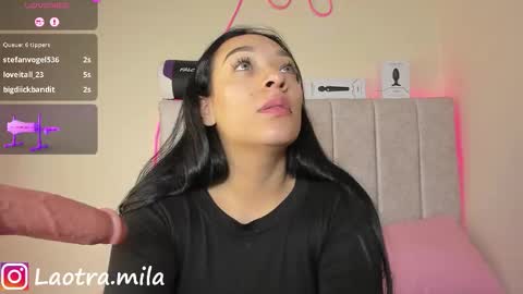 IG mila delux online show from November 2025 02:22:02 AM