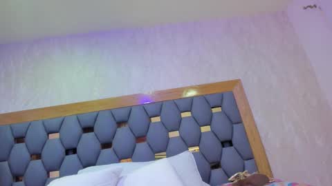 juliette_pretty_ online show from February 2026 07:14:02 PM