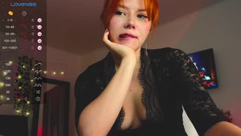 Snapshot of juliette_sunshine chatting on February 2025 09:51:01 PM juliette_sunshine online show from February 2025 09:51:01 PM