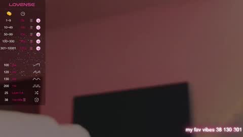 Snapshot of juliette_sunshine chatting on September 2025 10:11:01 PM juliette_sunshine online show from September 2025 10:11:01 PM