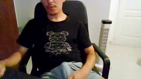 Snapshot of jull2020 chatting on July 2026 07:54:01 PM jull2020 online show from July 2026 07:54:01 PM