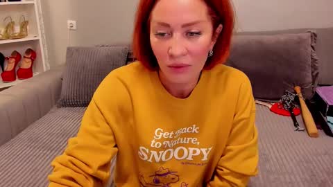 jullia_moor online show from February 2026 12:43:02 AM