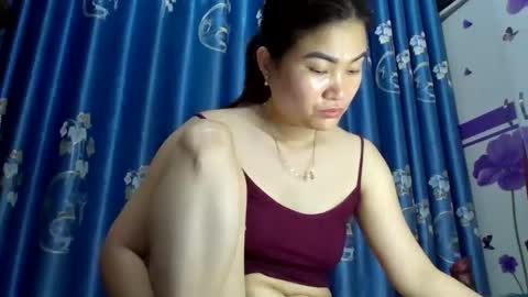 julybeo online show from April 2026 09:15:01 PM