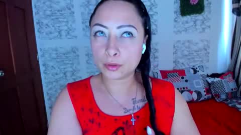 juliana online show from March 2026 09:21:02 PM