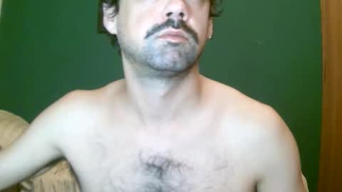 Mia online show from April 2026 06:35:02 AM