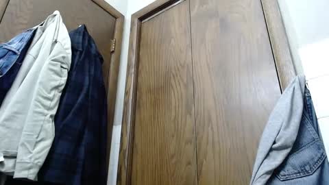 Snapshot of junk_yard_dog chatting on January 2025 01:27:01 PM Dave online show from January 2025 01:27:01 PM