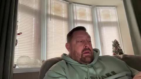 Snapshot of junky345 chatting on December 2024 10:50:01 AM Junky online show from December 2024 10:50:01 AM