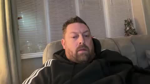 Snapshot of junky345 chatting on December 2024 05:37:02 PM Junky online show from December 2024 05:37:02 PM