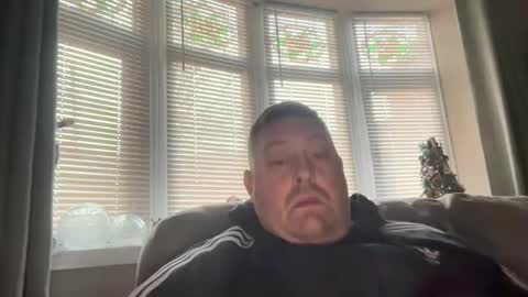 Snapshot of junky345 chatting on December 2024 10:10:02 AM Junky online show from December 2024 10:10:02 AM