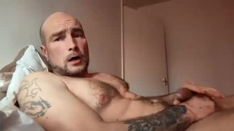 Yuri online show from October 2025 11:28:01 AM