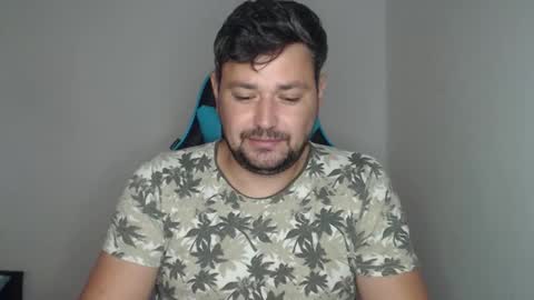 Alex online show from November 2025 11:21:01 AM