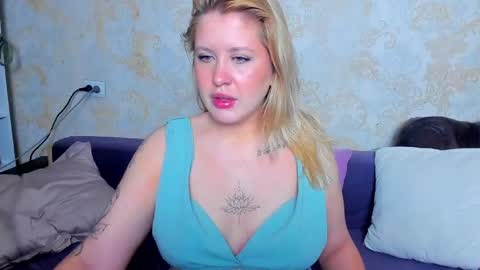 Alex Alexandra online show from May 2026 01:01:01 AM