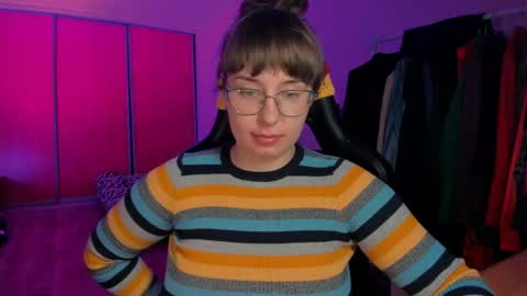 Nika and Mark online show from April 2026 11:17:02 PM