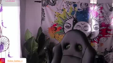 Snapshot of just_katiex chatting on February 2025 06:21:01 PM Sofia online show from February 2025 06:21:01 PM