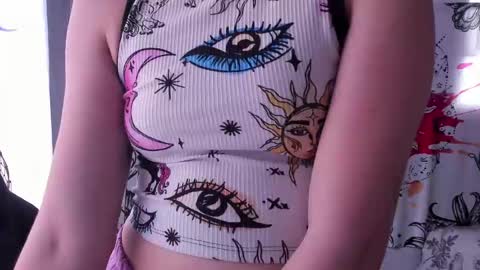 Snapshot of just_katiex chatting on February 2025 07:54:01 PM Sofia online show from February 2025 07:54:01 PM