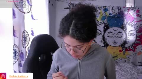 Snapshot of just_katiex chatting on February 2025 01:36:01 PM Sofia online show from February 2025 01:36:01 PM