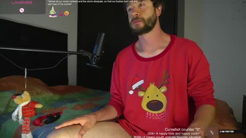 Snapshot of just_your_dreamboy chatting on December 2024 10:53:01 PM Maxi online show from December 2024 10:53:01 PM