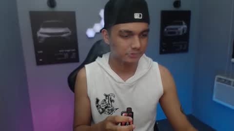 Snapshot of justagamerxxx chatting on September 2025 09:05:02 PM Rhys online show from September 2025 09:05:02 PM