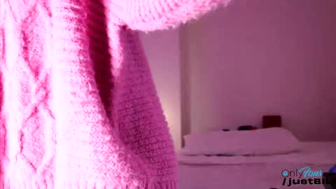 Snapshot of justbecauseiloveit chatting on February 2025 06:26:02 PM Billie B William online show from February 2025 06:26:02 PM