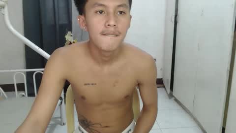Snapshot of justcallme_james chatting on May 2026 07:17:01 AM James online show from May 2026 07:17:01 AM