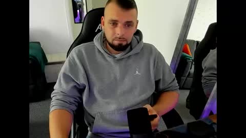 justforfunchriss online show from November 2025 11:55:02 AM