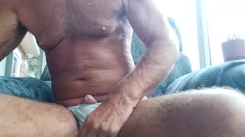 Gil indpendant model exhibitionnist online show from October 2025 01:11:02 PM