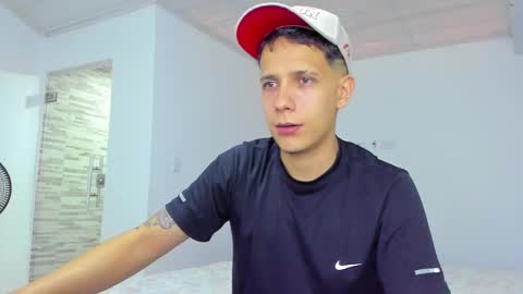 Snapshot of justin_biker chatting on September 2025 02:44:02 PM justin_biker online show from September 2025 02:44:02 PM