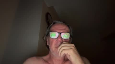 Snapshot of justin_hornyyyy chatting on December 2025 08:03:01 PM justin_hornyyyy online show from December 2025 08:03:01 PM