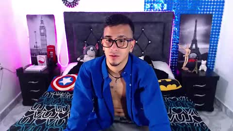 Snapshot of justin_melendez chatting on January 2025 04:47:02 AM JUSTIN online show from January 2025 04:47:02 AM