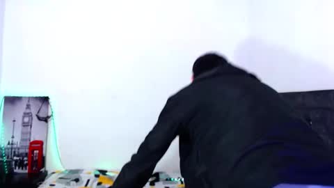 Snapshot of justin_melendez chatting on October 2025 02:09:01 AM JUSTIN online show from October 2025 02:09:01 AM