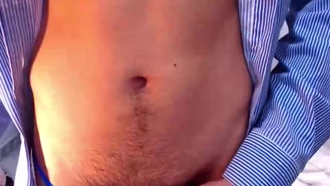 Snapshot of justin_melendez chatting on November 2025 11:02:01 PM JUSTIN online show from November 2025 11:02:01 PM