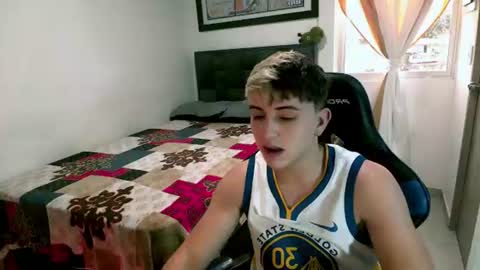 Snapshot of justin_trevor chatting on June 2026 10:13:02 PM Justin trevor online show from June 2026 10:13:02 PM