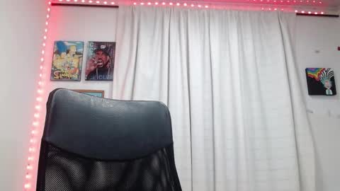 Snapshot of justine_ad chatting on December 2024 07:16:02 AM Justine online show from December 2024 07:16:02 AM