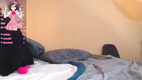 Justine online show from February 2025 09:58:02 AM