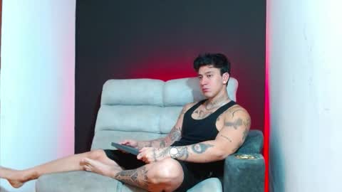 justinfuller_31 online show from February 2026 06:55:02 PM