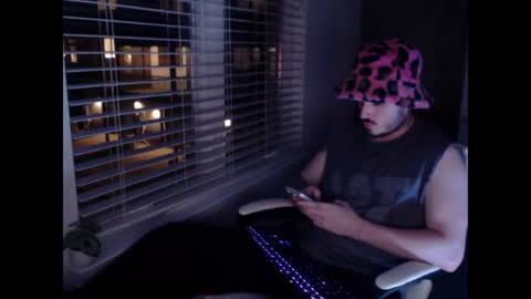 Snapshot of justinlaith chatting on June 2026 02:14:02 AM JustinLaith online show from June 2026 02:14:02 AM