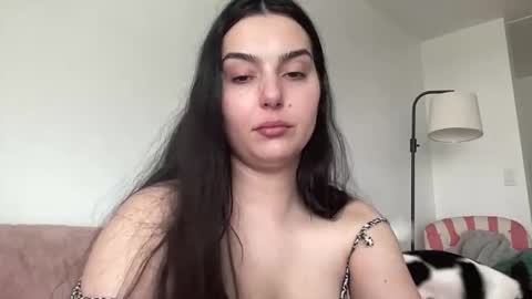 Jess online show from February 2026 10:49:01 PM