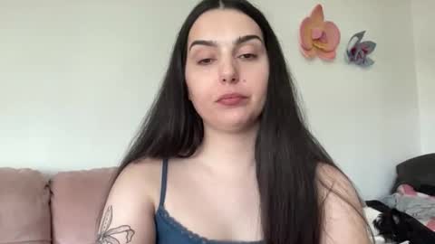 Jess online show from April 2026 10:54:02 PM