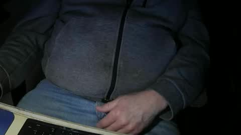 Justme39057 online show from February 2026 06:47:01 PM