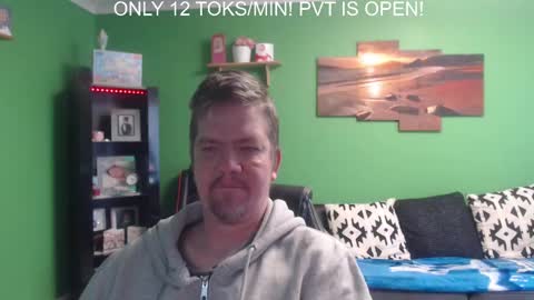 Snapshot of justme_19830331 chatting on December 2024 03:24:02 PM Justme online show from December 2024 03:24:02 PM