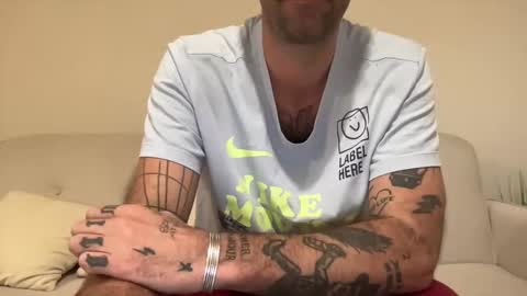 Snapshot of justmeandyou00 chatting on December 2024 06:52:02 PM justmeandyou00 online show from December 2024 06:52:02 PM